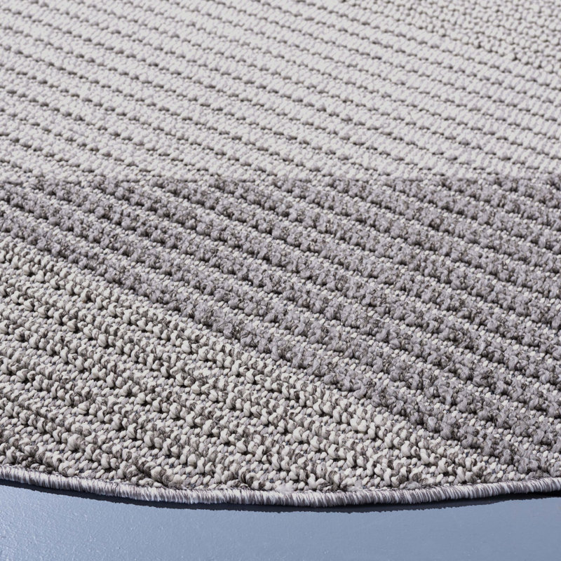 Global Performance Geometric Rug, Round 6'7"