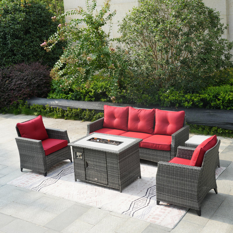 Ensemble de conversation en rotin pour 5 personnes avec coussins Wicker, P 26,77 po x L 39,76 po x H 25,59 po, Rouge