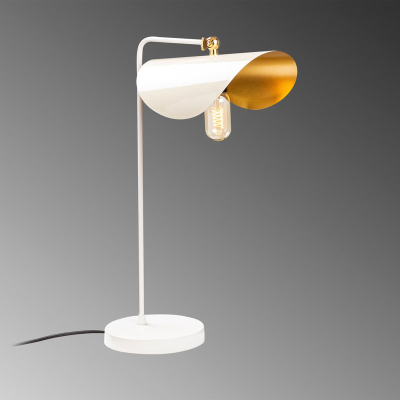 Lampe de table en métal