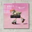 «Roller Chick» par Lucia Heffernan-1709548104