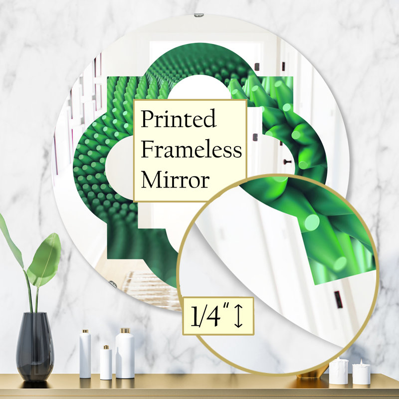 Miroir mural quadrilobe éclectique sans cadre, H 31,5 po x l po