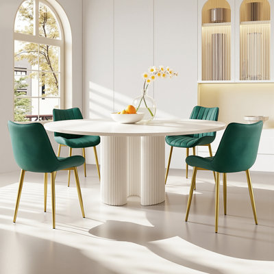 Ensemble de 4 chaises de salle à manger en velours, chaises seau rembourrées modernes avec pieds en métal noir, chaises d'appoint contemporaines pour la salle à manger