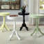 Table d'appoint avec piédestal tourné