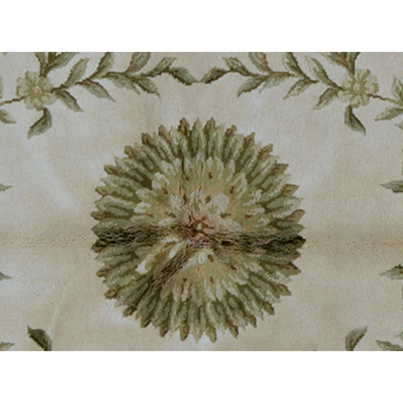 High-Quality Hand-Knotted Grey And Ivory Area Rug