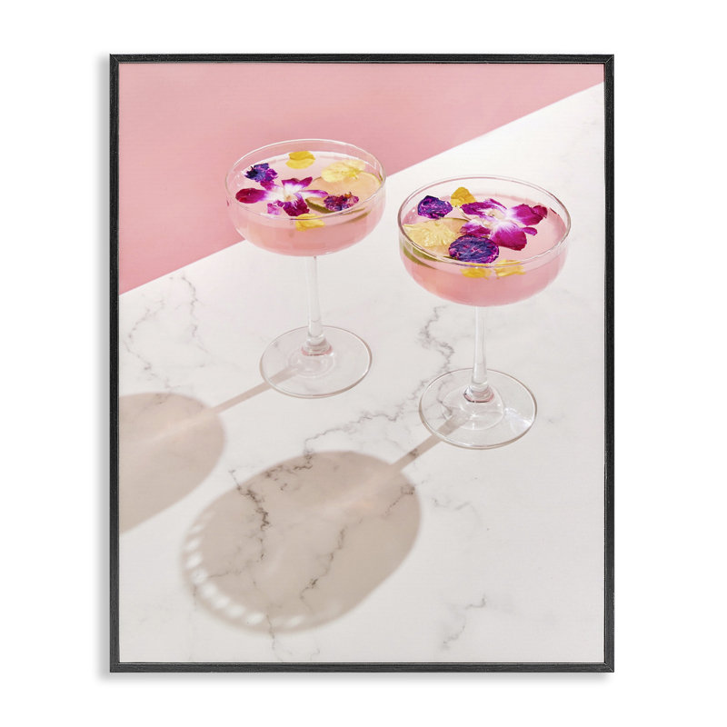 Art giclée rose à cocktail floral par Lish Creative, Giclée encadrée noir minuit, H 30 po x l 24 po