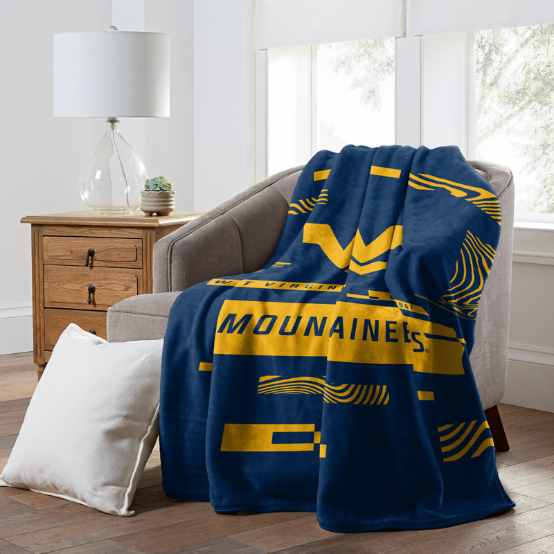 Throw Blanket, Navy/Yellow, West Virginia Mountaineers