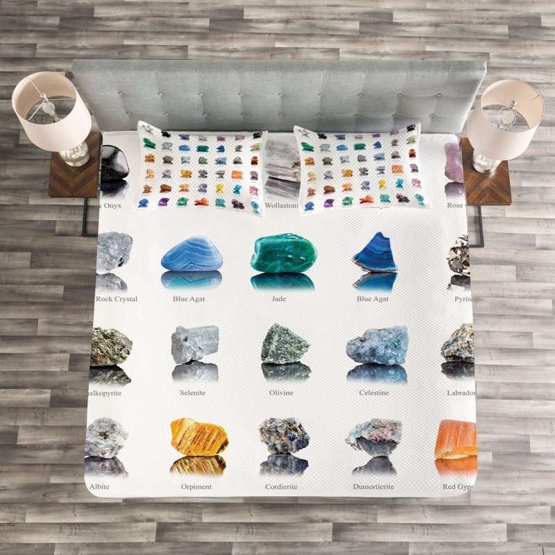 Multicolour Microfibre Bedspread, 220 x 264 cm