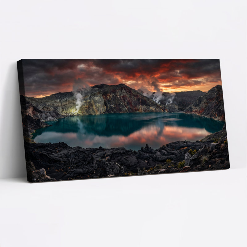 Lac volcanique, reproduction d'art sur toile, ensemble de 1, Toile tendue, 58“W x 28”H