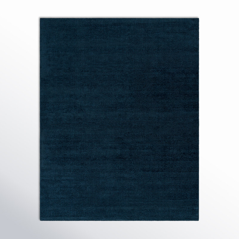 Tapis bleu foncé en laine Crowe, Rectangle 3 pi 3 po x 5 pi 3 po