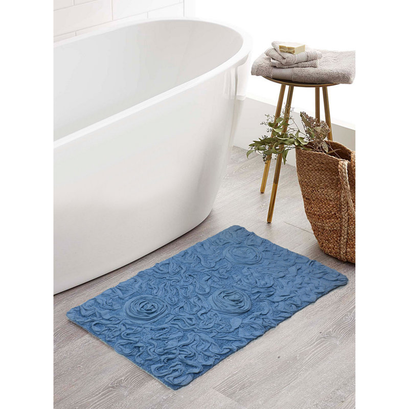 Tapis pour salle de bain Schoenberger, L 34 po x l 21 po, Bleu ciel