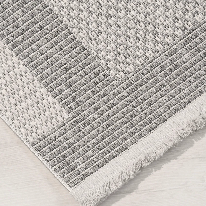 Cotton Abstract Indoor Rug, Square 5'3" x 5'3"