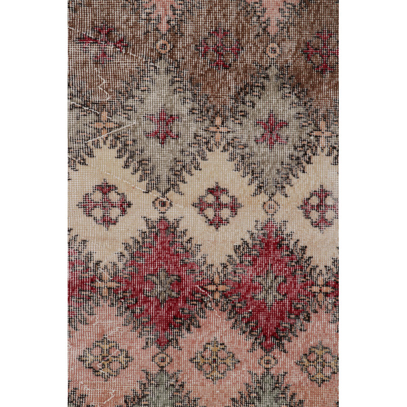 One-of-a-Kind Rectangle 4’7x7’8’’ Hand Knotted Area Rug