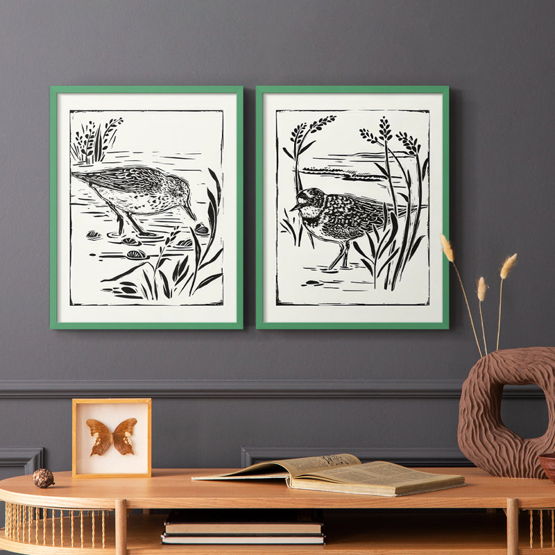 Linocut Style Seabird III - reproduction encadrée de qualité supérieure - prête à être accrochée - aucun clou requis - aucun clou requis