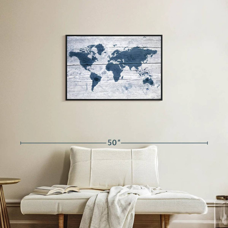 Carte du monde en bois Aliaz II, H 21 po x l 31 po