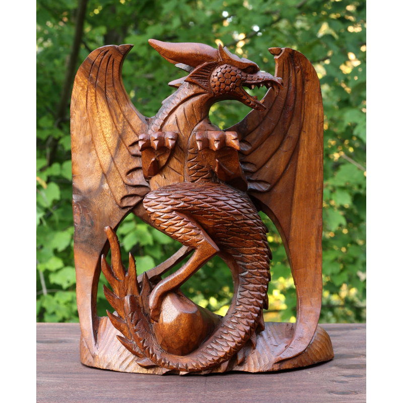 Sculpture de dragon en bois fabriqué à la main en forme de dragon à la main cadeau Art décoratif Figurine décorative décorative sculptée à la main