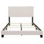 Très grand lit à panneau avec revêtement, garniture cloutée, structure en bois, sommier tapissier requis, disponible en différentes nuances de tissu, finition rembourrée, garniture pour un look époustouflant, choix de couleurs variées-130734164