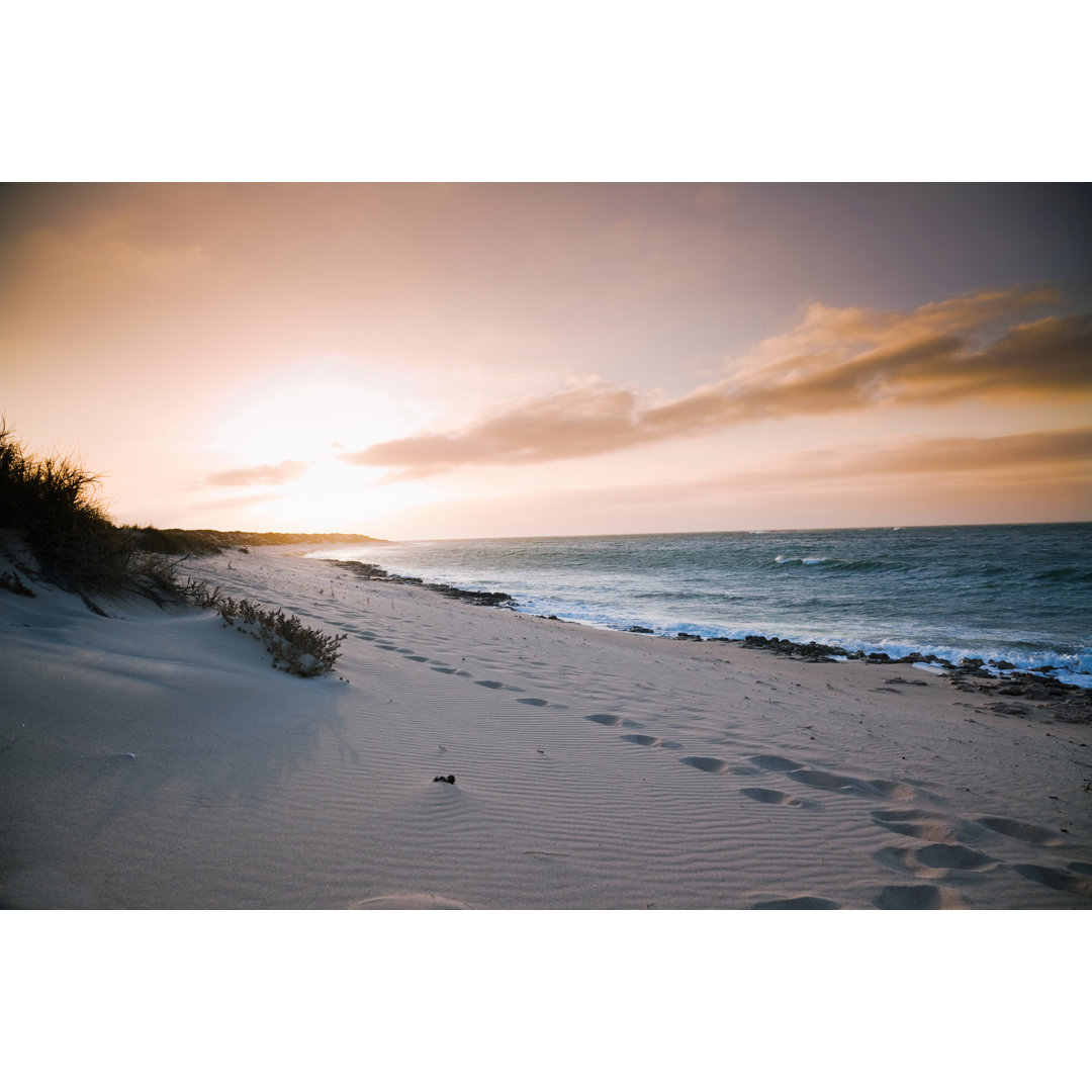 Strand Bunter Sonnenuntergang von Terrababy - Leinwandbild