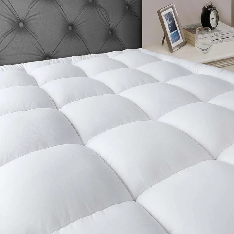 Surmatelas en duvet synthétique 2 po Sharen, Très grand californien