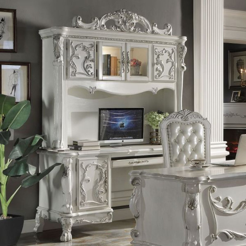 Bureau d'ordinateur et huche Dresden