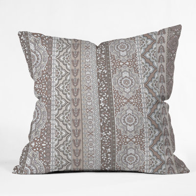 Coussin décoratif à rayures st hill farah aimee