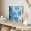 Abstrait, art abstrait en marbre bleu, géode de cristal, art moderne-527570174