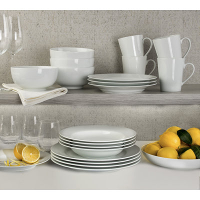 Service de table 16 pièces Claire Classic
