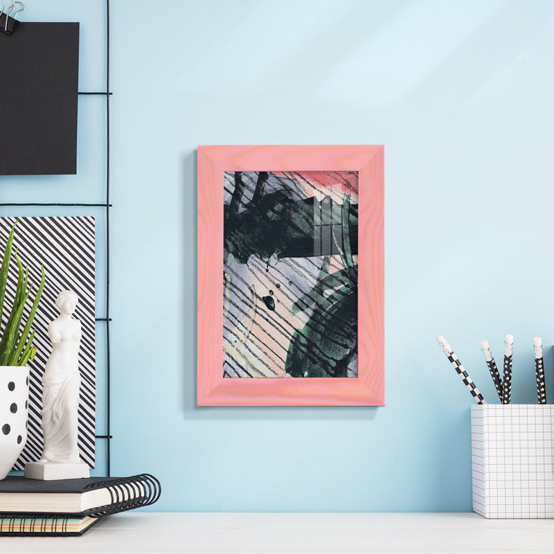 "Geraline Angled Spaces V", impression encadrée sur papier, H 6 po x l 4 po x P 1 po, Rose