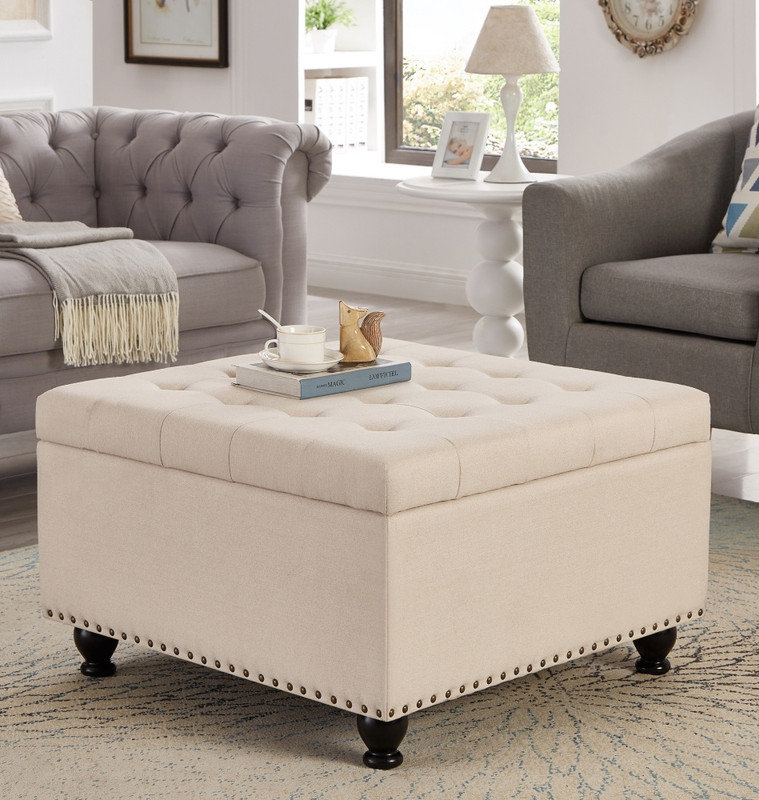 Grande table basse avec repose-pieds carré de 30 po avec pieds en bois et capitonnage avec garniture cloutée pour l'espace de vie