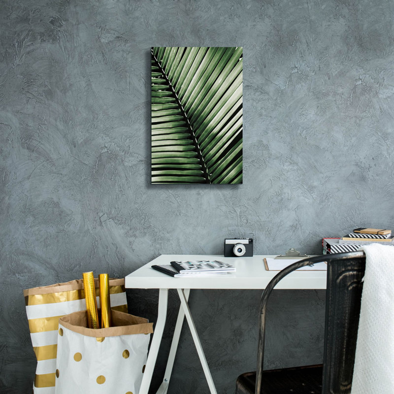 «Palm Frond I Green» par Debra Van Swearingen, art mural sur toile, H 18 po x l 12 po x P 0,75 po