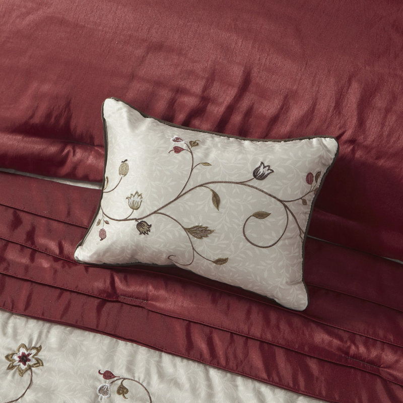 Luxurious 7 Piece Bedding Set, Polyester With Elegant Embroidery, Perfect For Home