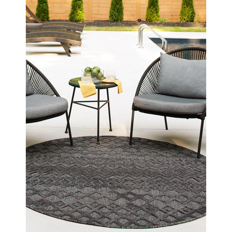 Hearns Geometric Indoor / Outdoor Rug, Round 4'