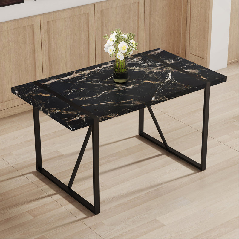 Table de salle à manger industrielle rectangulaire en bois aggloméré noir pour 4 à 6 personnes avec plateau en bois aggloméré de 1,5 po d'épaisseur et pieds en métal noir pour le bureau, la cuisine, la terrasse et la salle à manger