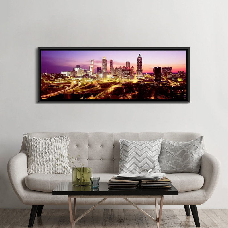 « night, atlanta, georgia », reproduction de photo sur toile, H 20 po x l 60 po x P 1,5 po, Cadre noir