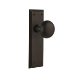 New York Plate with New York Door Knob