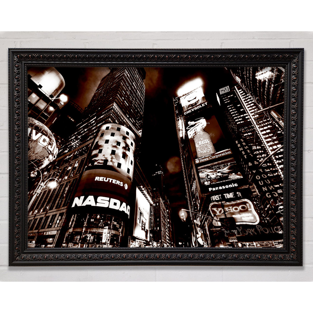 Gerahmtes Wandbild Times Square New York City in Braun