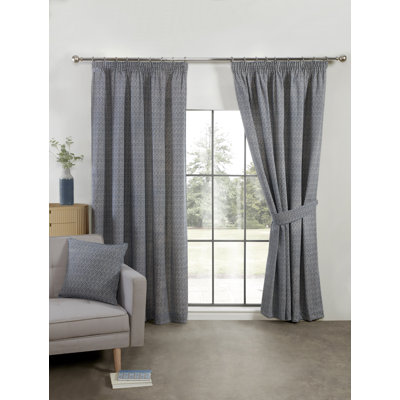 Craigwood Semi Sheer Curtain