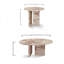 Ensemble de tables basses gigognes en marbre rosé avec tables rondes, centre de table polyvalent dans un style minimaliste