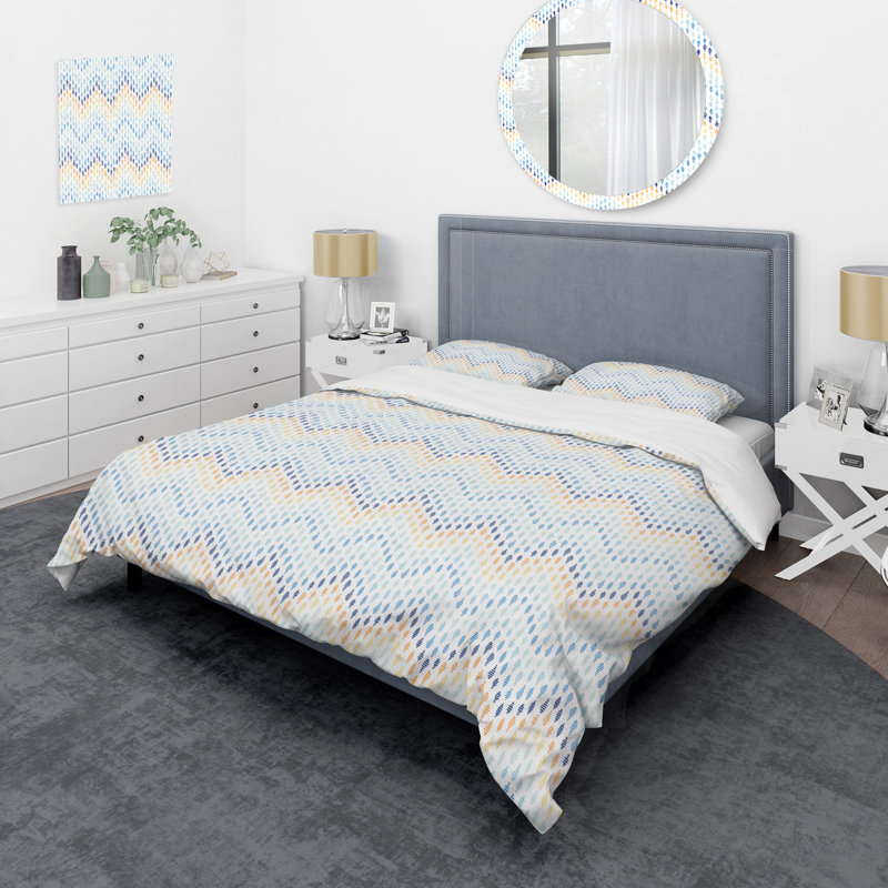 White Dots Chevron - Abstract Duvet Cover Set - Microfiber Polyester, King Duvet Cover + 2 King Shams