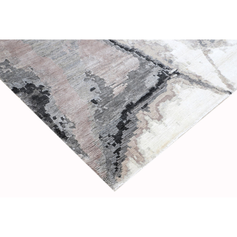 Abstract Area Rug in Ivory, Rectangle 2' x 3'