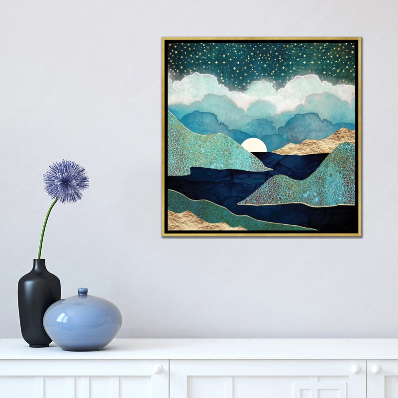 Ocean Clouds - impression d'art graphique, 18" H x 18" W x 1.5" D, Gold Framed Canvas, Aucun mat