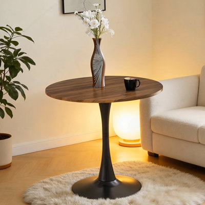 Amelia-Lillie Round Pedestal Dining Table