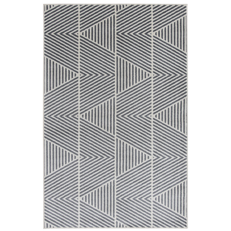 Averygrace Geometric Indoor / Outdoor Rug, Rectangle 5'3'' x 7'3''