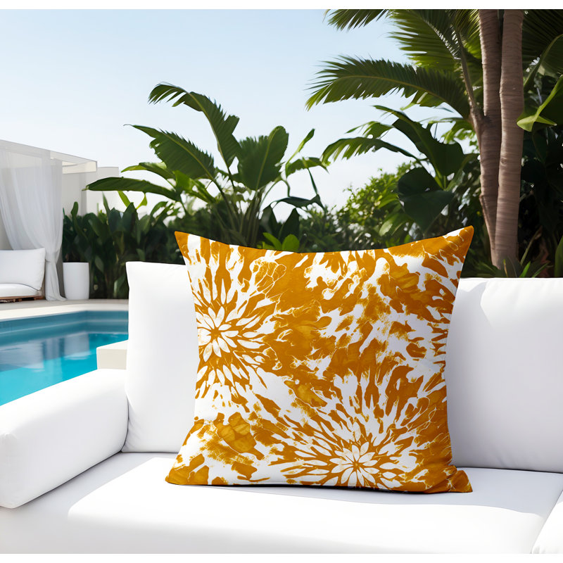 Coussin décoratif réversible en polyester filé Lorcan, Carré H 17 po x l 17 po, Orange/Blanc