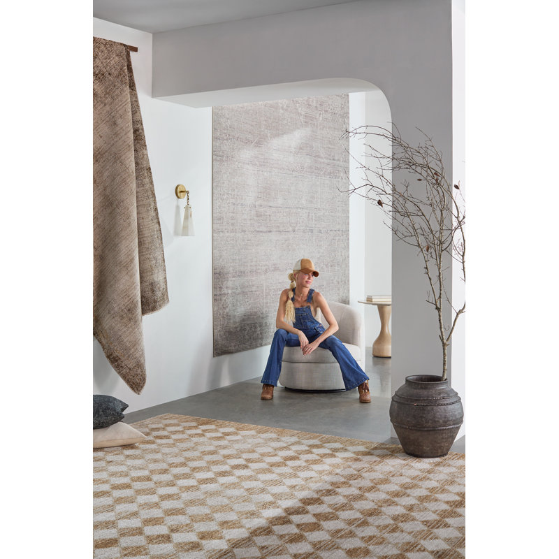 Myrtle Avenue Olive and Taupe Synthetic Rectangular Area Rug