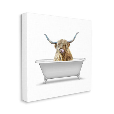 «Highland Cow Farmhouse Bathroom», impression sur toile tendue