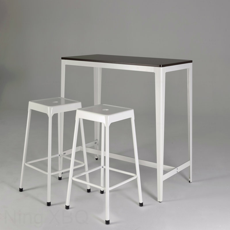 Table Minimalist