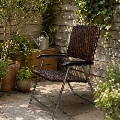 Chaise pliante en cuir tressé Nira 
