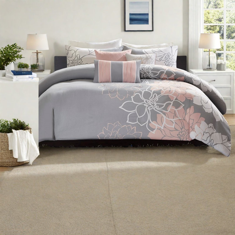 Premium Multicolor Bedding Sets, Polyester Comfort With Elegant Design