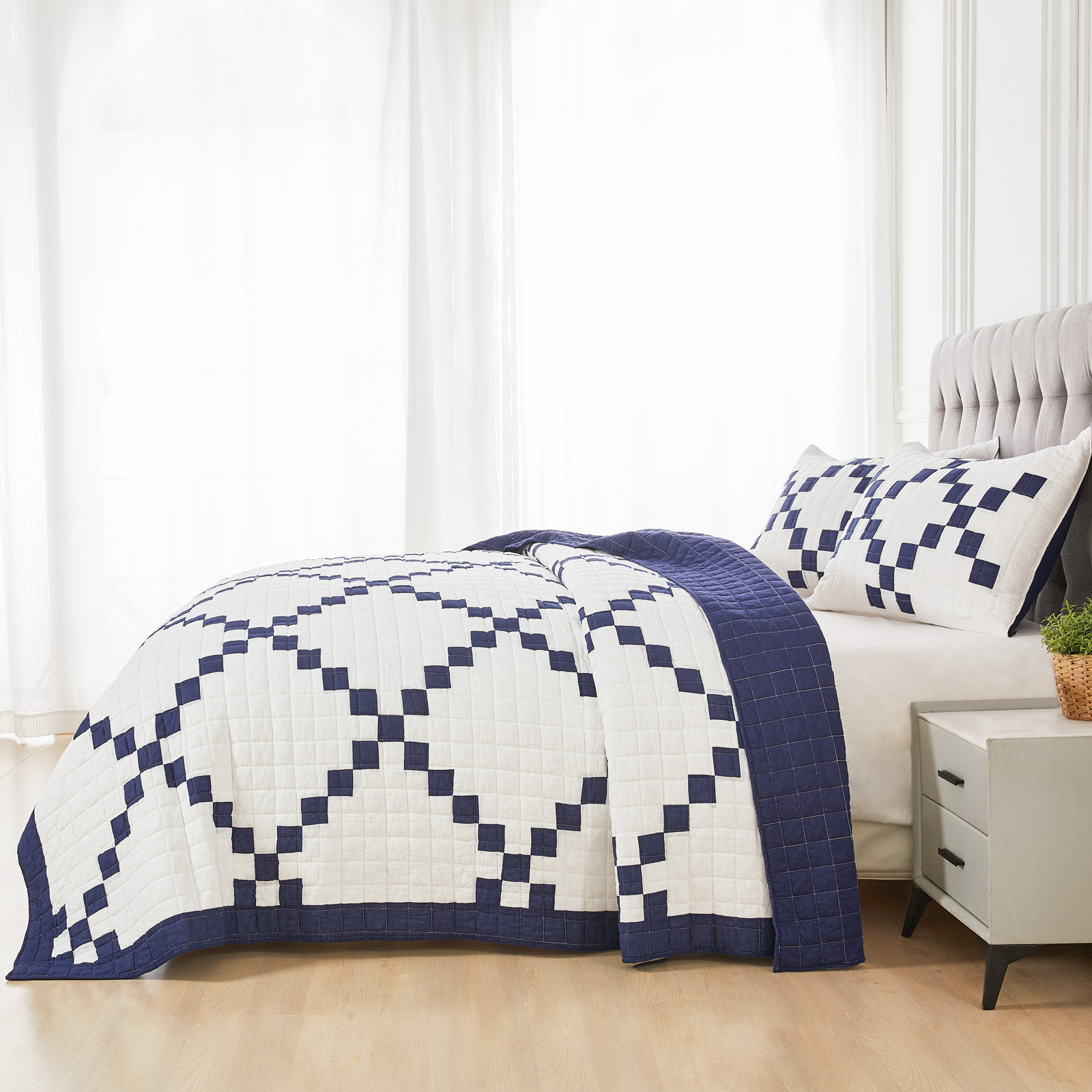 Irish Chain Patchwork Quilt Set, Blue, Queen Quilt + 2 Shams