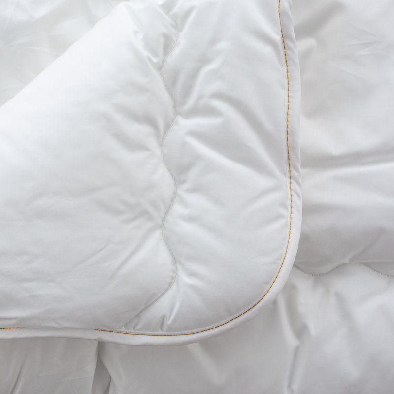 Luxe Down Alternative Bio Microfiber King Comforter / Duvet Insert - Breathable & Hypoallergenic, King Comforter